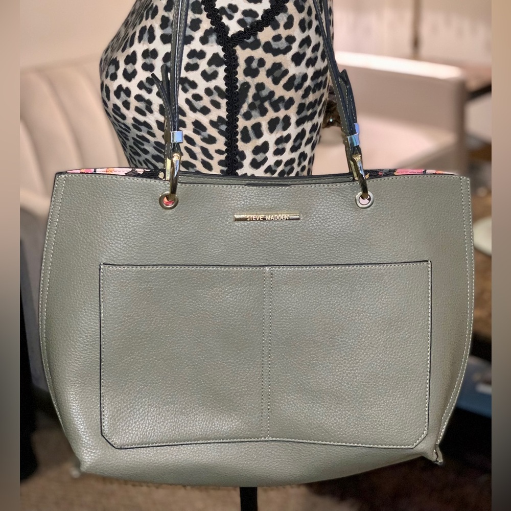 Steve Madden | Olive Green Tote